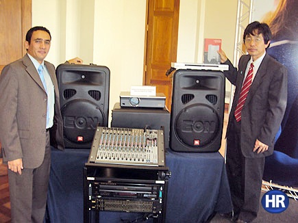 RIFAINA GANHA EQUIPAMENTOS PARA MONTAR SALA DE CINEMA PÚBLICO